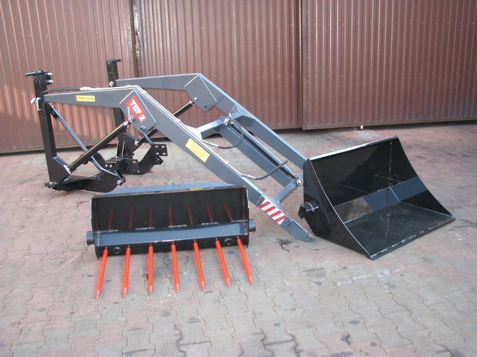 Łyżka 104 cm pod ładowacz czołowy tur Zetor Ursus C-330 C-360 MF-255