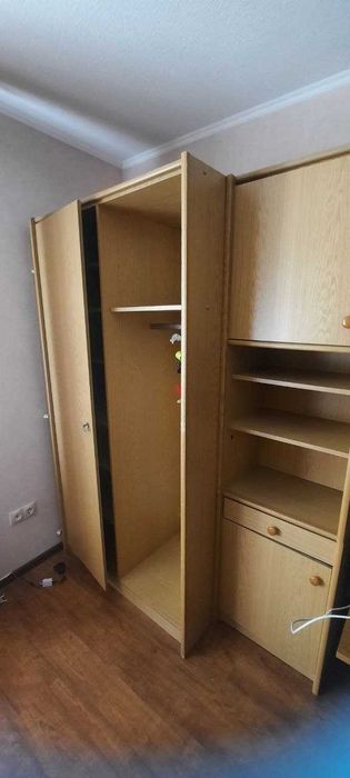 Меблевий гарнітур