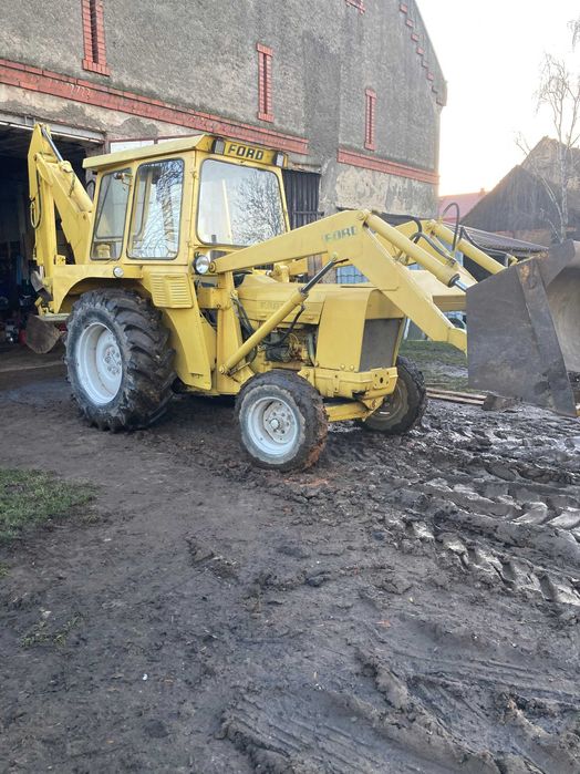 Koparko Ładowarka Ford ,JCB ,Manitou