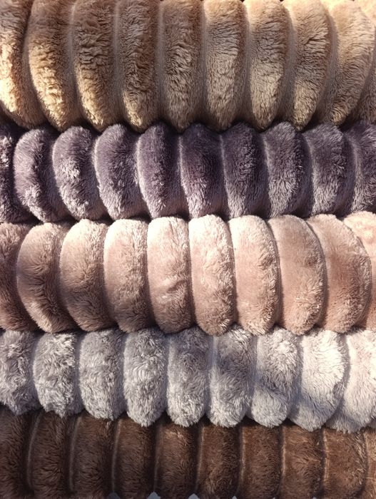 Плед шарпей королівський 5 см смужка. В валізці. Різні розміри.