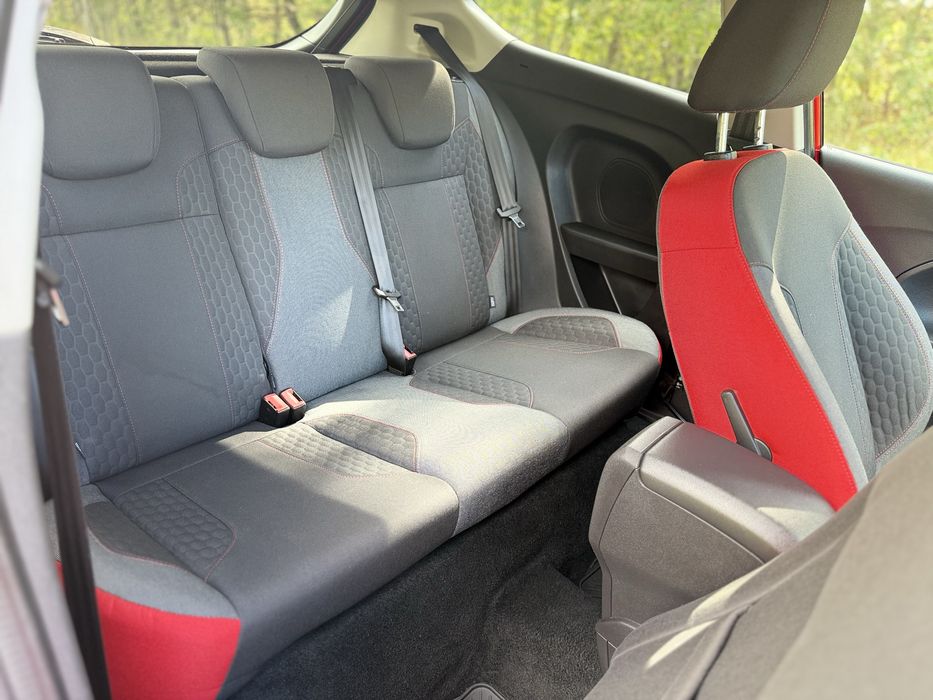 Ford Fiesta/Rot Edition/Benzyna/