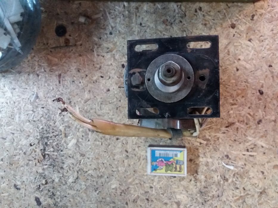 электродвигатель 220 в 65 ват 7000 оборотов