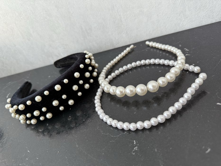 Обруч на голову.