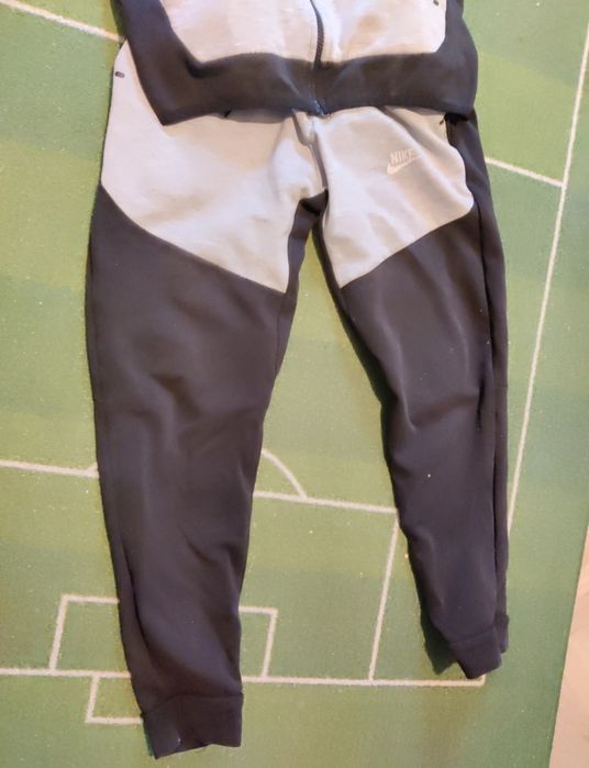 Nike tech fleece