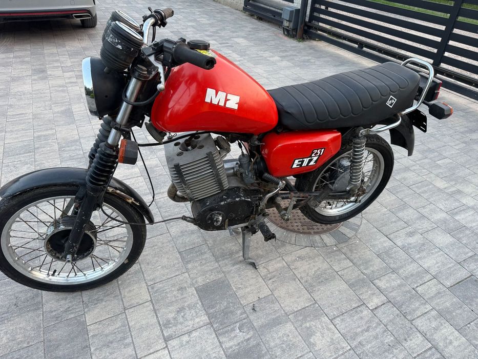 Mz