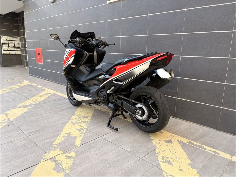 Tmax 530/560 SX 50th