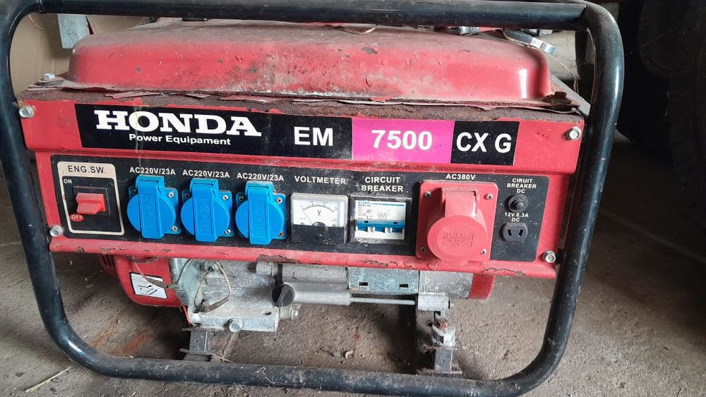 Vendo honda 7500 CX G