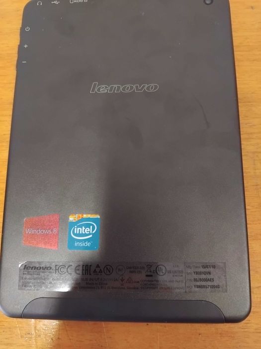 Tablet Lenovo 8" - AVARIADO