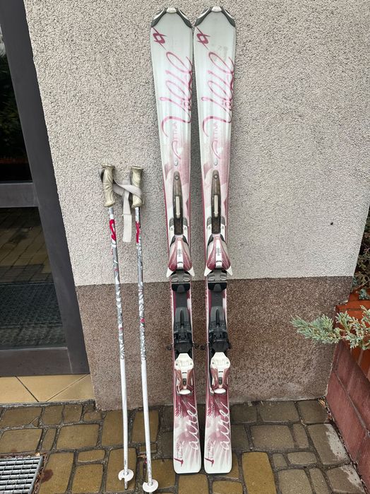 Sprzedam używane narty Voelkl Attiva Performance długość 148 cm wraz z kijami o długości 110 cm.