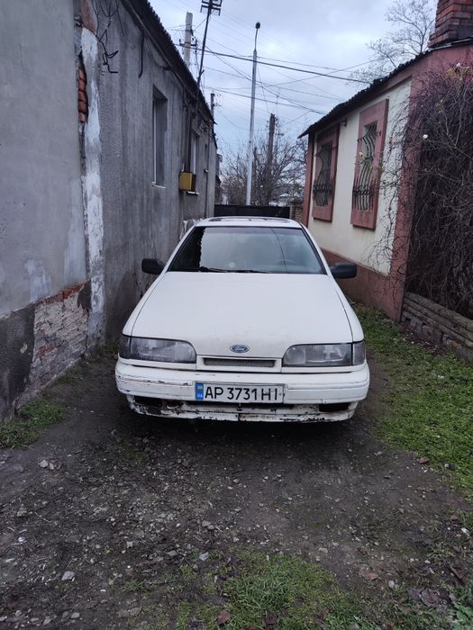 Ford scorpio 1.8 можливий обмін