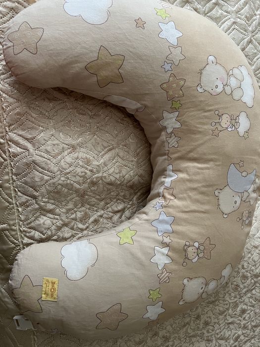 Подушка для кормления