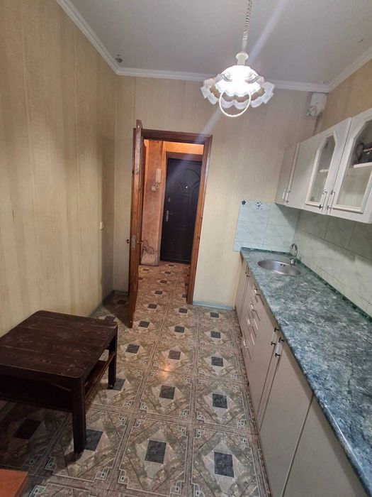 (13/4) Продам 1-кімнатну квартиру на вул. Небесної сотні/ Інглезі