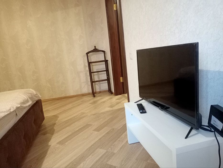 ВІЛЬНА !Подобово квартира Люкс в центрі міста