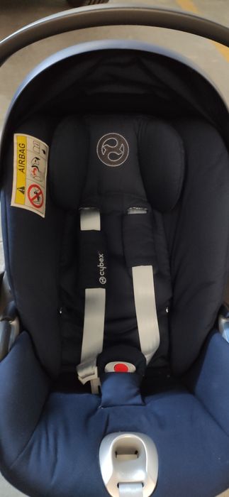 Ovo com base isofix 360 Cybex Cloud Z azul