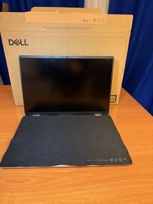 Computador Portátil Dell Pro 16” 16GB 512GB Novo