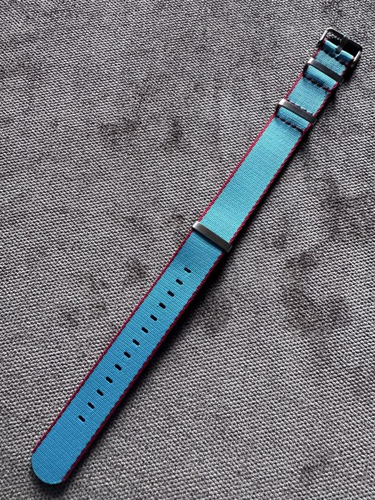 Pasek nato 20mm NOWY błękitno-czerwony srebrna sprzączka