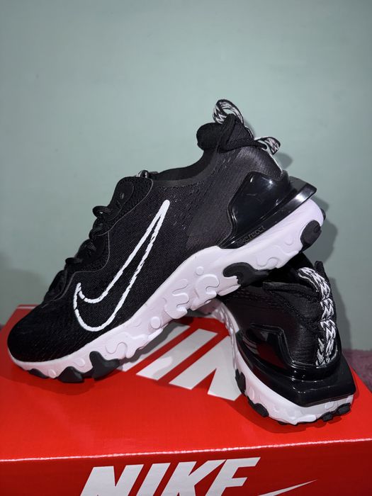 Nike  react