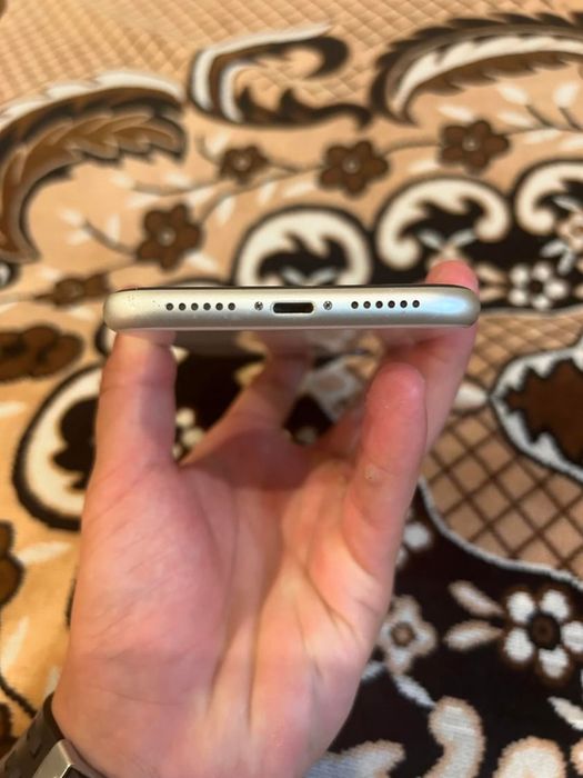 Продам Iphone 11 на 128