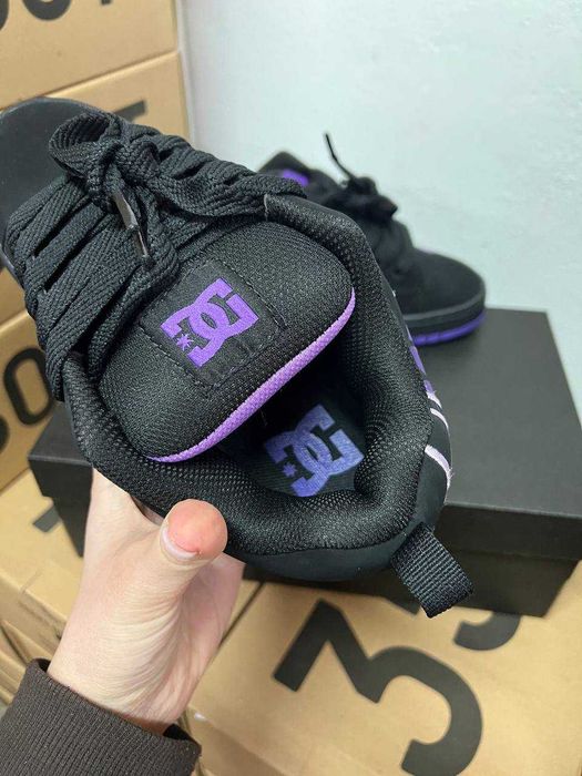 Женские кроссовки DC Shoes Court Graffik "Black Purple" 36-41