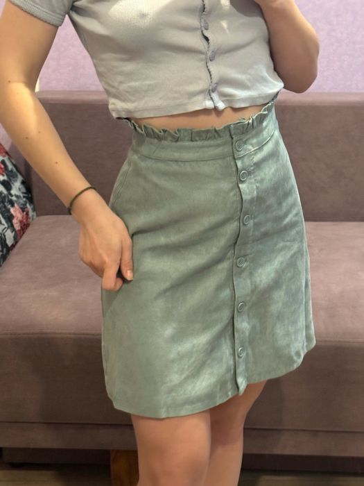 Спідниця H&M еко-замша міні, бірюзова, розмір 36 але сідає і на 38