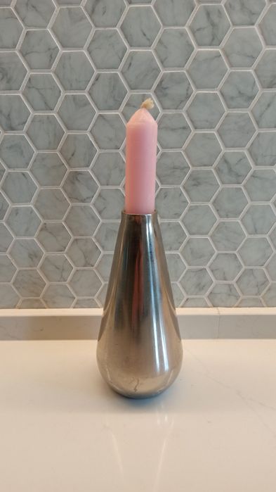 Varios modelos de porta velas