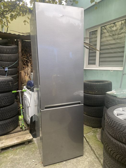 Продам холодильник б/у