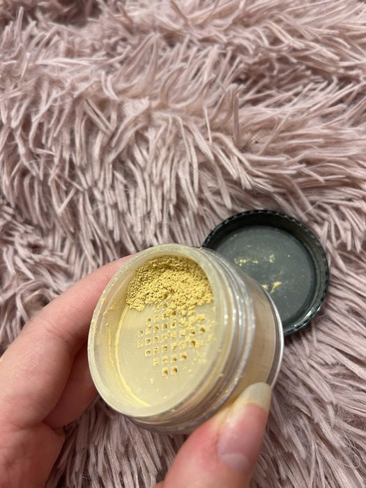 Banana Setting Powder Midium puder