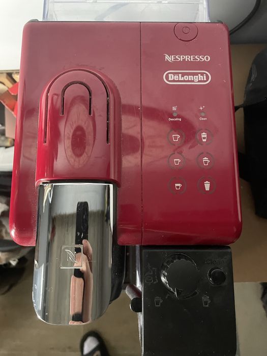 Express nespresso DeLonghi