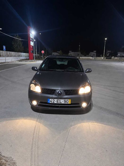 renault clio 1500 dci 2002