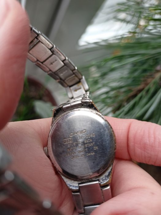 Годинник жіночій Casio ltp 2050