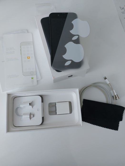 Apple iPhone 7, 32 Гб