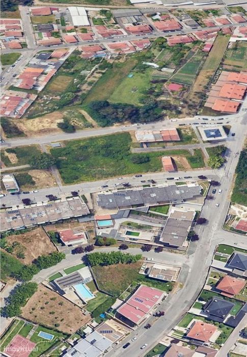 Terreno em Pedroso para construção