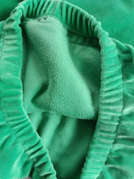 Спортивна ковта зелена