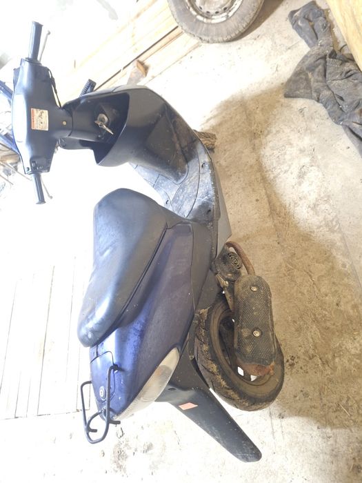 Suzuki let's бабочка