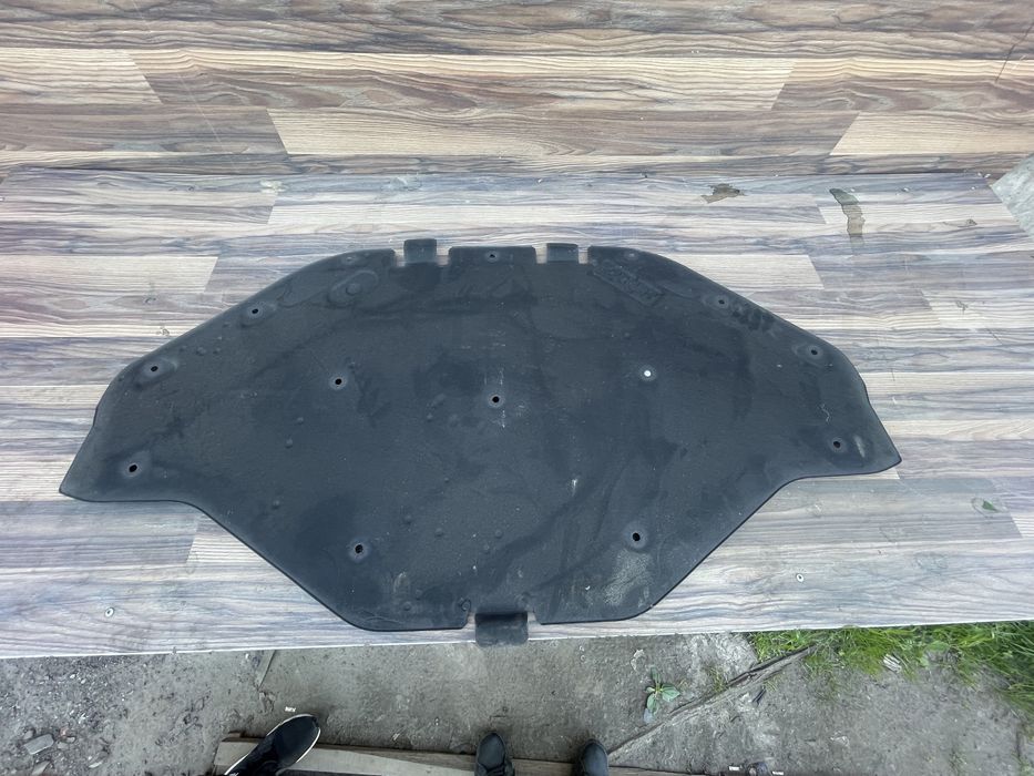 Обшивка капота w166 x166 GL GLS ML GLE MERCEDES мерседес A1666820126