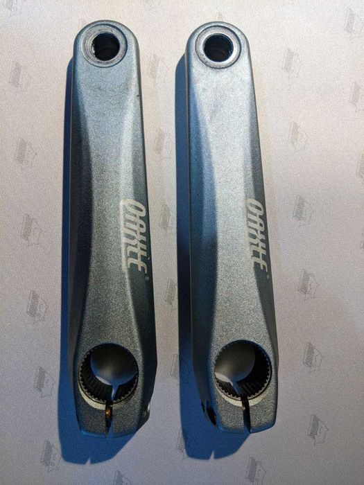 Шатуни для уніцикла Qu-ax 145mm Q-axle. Unicycle cranks.