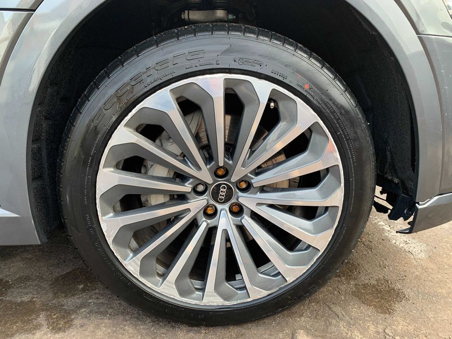 Диски Ауді Е Трон колеса Колісний диск Audi E Tron етрон ауди діски