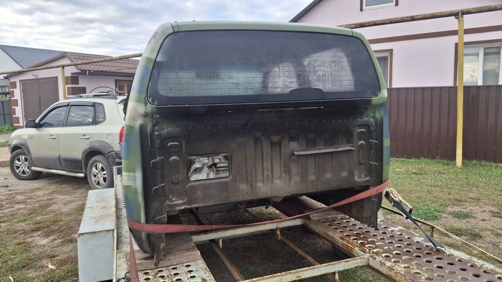 Продам кузов нісан навара