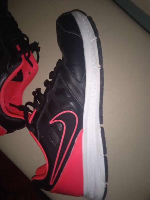 Продам кросівки Nike чоловічі