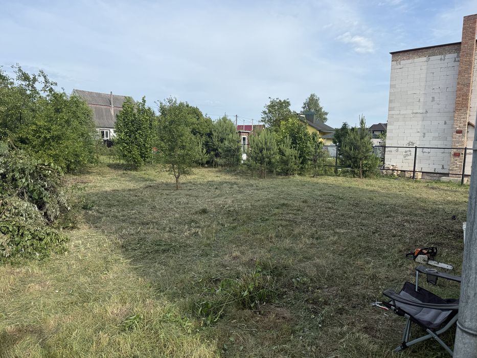 Продам будинок  біля лісу
