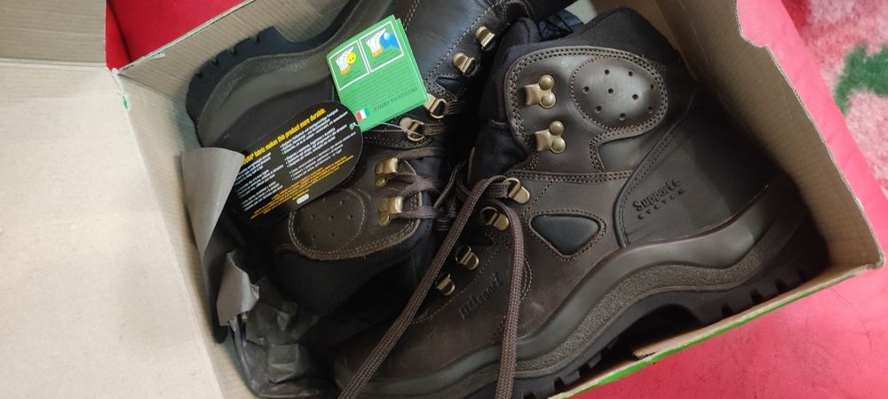 Ботинки зимові 43 розмір