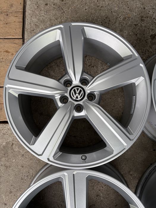 Диски R20 5x112 Audi Q4 E-tron VW ID4 ID5 Skoda Enyaq Mercedes