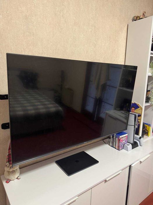 Продам телевізор Hisense 55U7KQ (55”, Mini-LED, 120Hz, 4K)