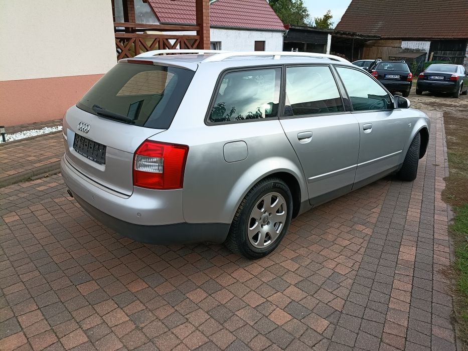 Audi A4 2.0 benzyna
