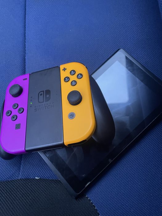 Nitendo switch como nova  poucas vezes usadas