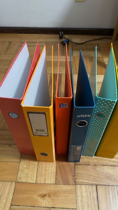 Capas de argola e organizadores de arquivos