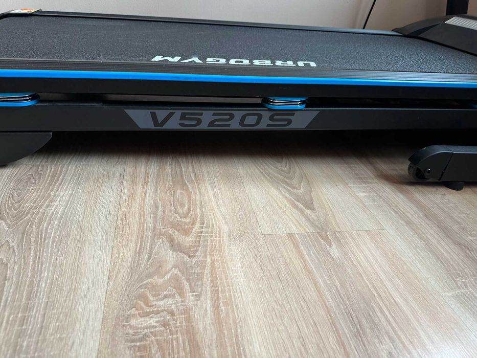 Bieżnia urbogym V520S jak nowa