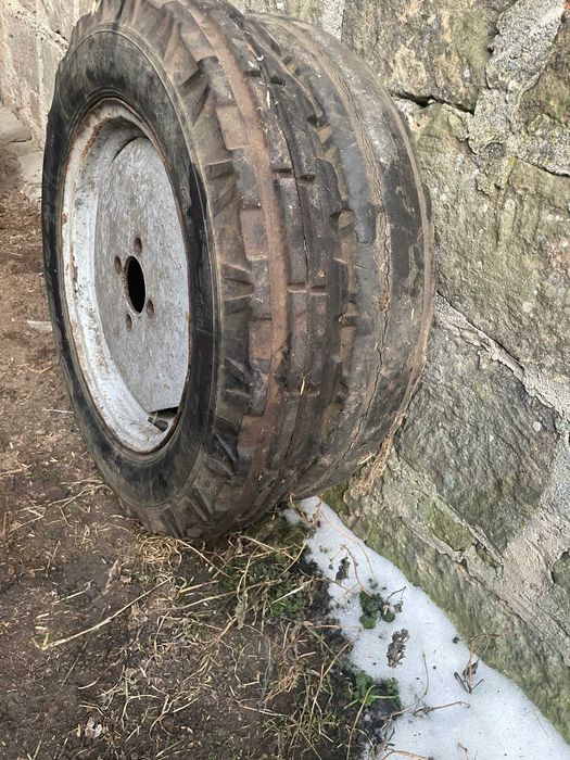 Opony przednie ursus c4011 6.00-18 c355