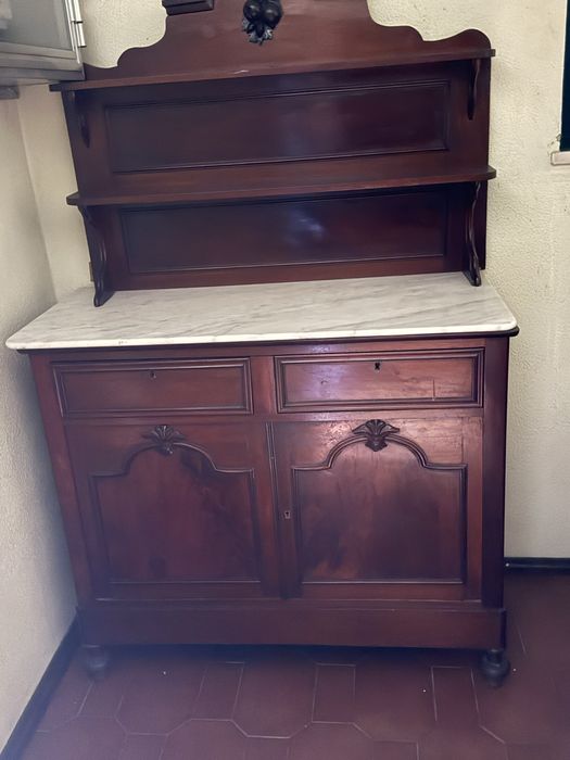 Movem louceiro de sala em castanho