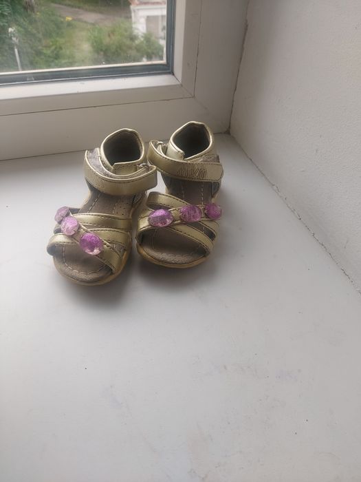 Босоножки для девочки